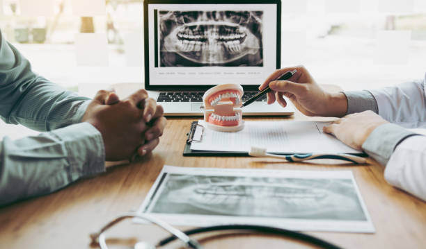 Best Mobile Emergency Dentist in Dunlap, IL